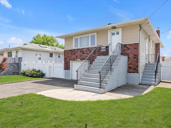 3456 5th Street, Oceanside NY 11572