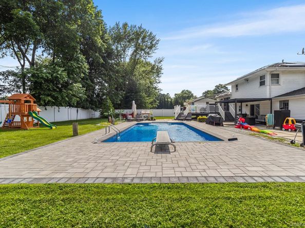 132 Ketay Drive S, East Northport NY 11731