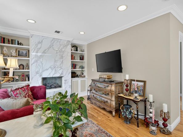 2 Gail Terrace, Glen Cove NY 11542