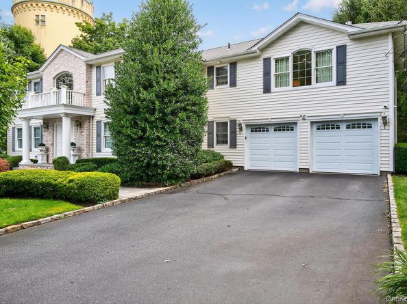 2 Gail Terrace, Glen Cove NY 11542