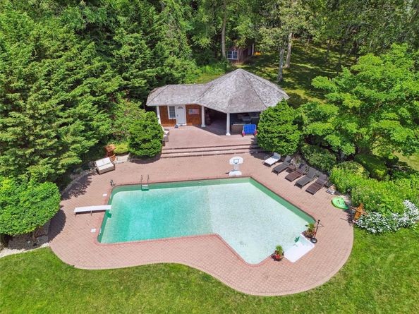 21 Inlet View Path, East Moriches NY 11940