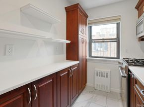 19 Old Mamaroneck Road 6M, White Plains NY 10605