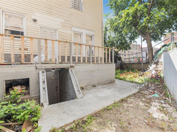 3043 Bailey Avenue, Bronx NY 10463