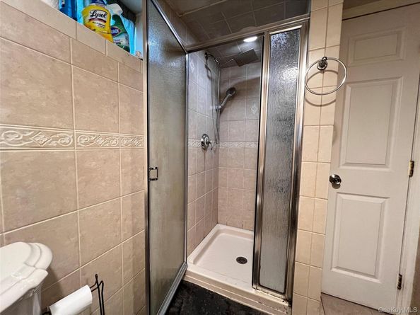 236 N Richmond Avenue, Massapequa NY 11758