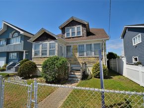 2586 Riverside Drive, Wantagh NY 11793