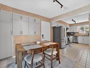 300 Chestnut Court, Yorktown Heights NY 10598