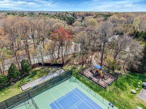 23 Cranberry Circle, Medford NY 11763