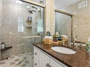 27 Treeview Drive, Melville NY 11747