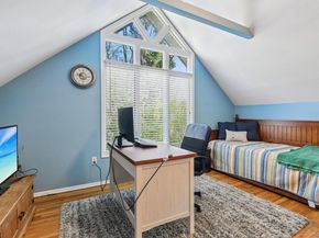 27 Treeview Drive, Melville NY 11747