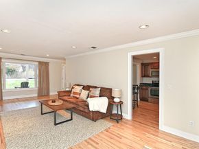 51 Fairfields Lane, Huntington Station NY 11746