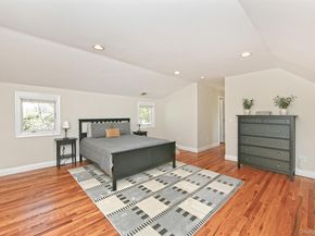 51 Fairfields Lane, Huntington Station NY 11746
