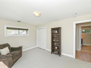 51 Fairfields Lane, Huntington Station NY 11746