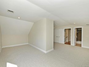 51 Fairfields Lane, Huntington Station NY 11746