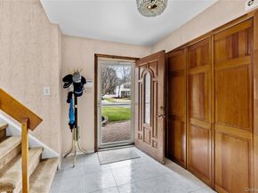 12 Westmoylan Lane, Coram NY 11727