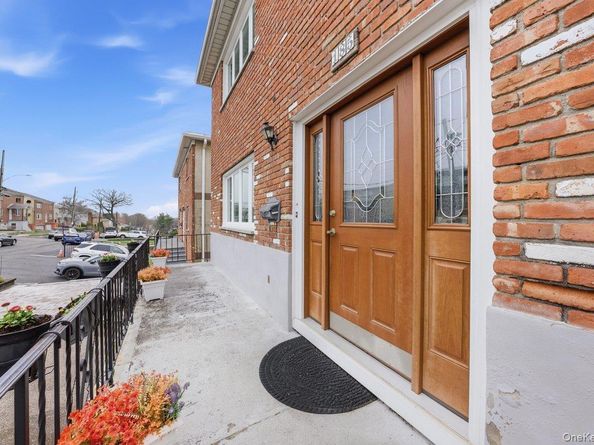 185 Bennett Avenue, Yonkers NY 10701