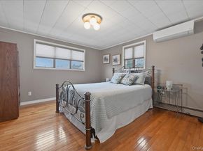 2962 Higgins Street, Oceanside NY 11572