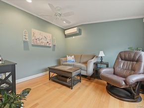 2962 Higgins Street, Oceanside NY 11572