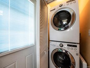 82 E Seacrest Avenue, Lindenhurst NY 11757