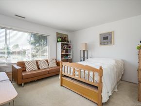 25 Princeton Drive, Syosset NY 11791