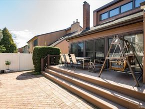 25 Princeton Drive, Syosset NY 11791