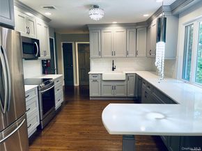 16 Jeannette Drive, Port Washington NY 11050
