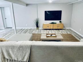 16 Jeannette Drive, Port Washington NY 11050