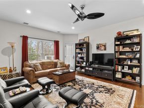 360 Masters Road, Laurel NY 11948