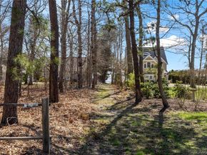 360 Masters Road, Laurel NY 11948