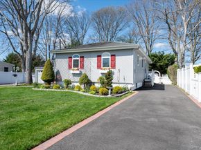76 Beatrice Avenue, West Islip NY 11795