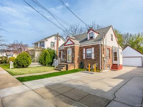 76 Davison Avenue, Lynbrook NY 11563