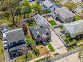 76 Davison Avenue, Lynbrook NY 11563