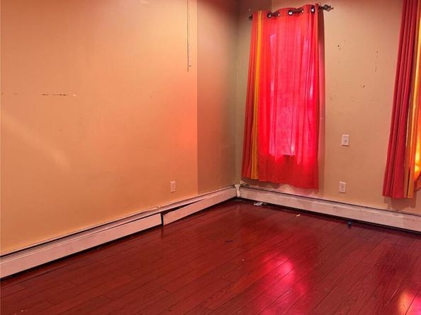 18 Pleasant Place, Brooklyn NY 11233