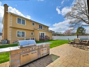 46 Scott Street, Massapequa Park NY 11762