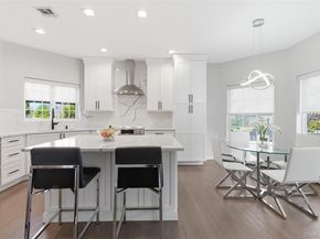 159 Rivendell Court, Melville NY 11747