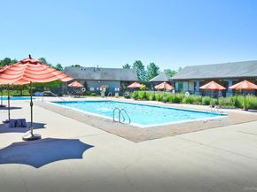 159 Rivendell Court, Melville NY 11747