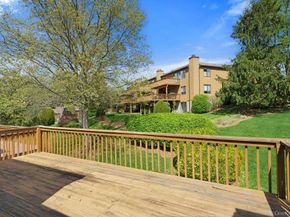 144 The Crescent, Roslyn Heights NY 11577