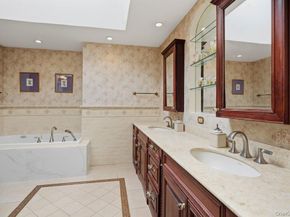 144 The Crescent, Roslyn Heights NY 11577