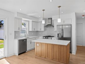 206 Devonshire Drive, New Hyde Park NY 11040