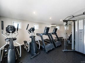 4 Rose Street 1F1, Oceanside NY 11572