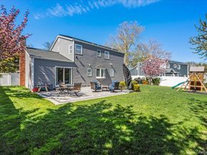 18 Eldorado Drive, East Northport NY 11731