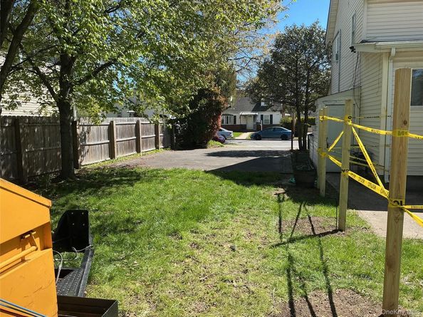 241 Covert Street, Westbury NY 11590