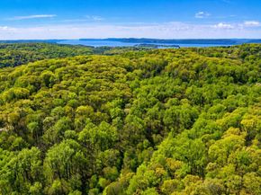 86 Mount Airy Road E, Croton-on-Hudson NY 10520