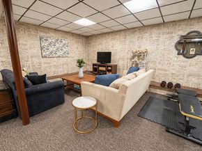 86 Mount Airy Road E, Croton-on-Hudson NY 10520