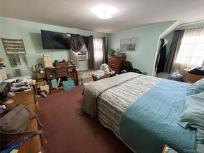 581 Grand Avenue, Lindenhurst NY 11757