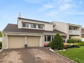 152 Pace Drive S, West Islip NY 11795