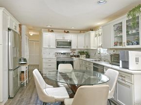 7 Low Lane, Levittown NY 11756