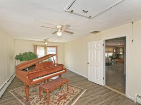 7 Low Lane, Levittown NY 11756