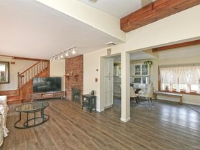7 Low Lane, Levittown NY 11756