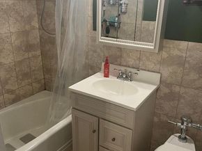 153-25 88 Street 3A, Howard Beach NY 11414