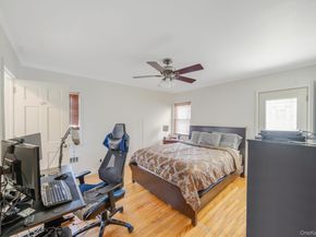 558 E Walnut Street, Long Beach NY 11561